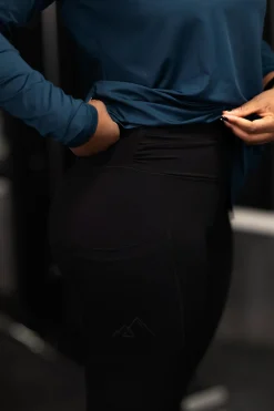 Active loose fit long sleeve -*Careless Hot