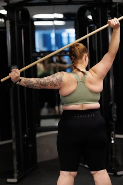 Active scrunch shape midi biker shorts - Black*Careless Hot