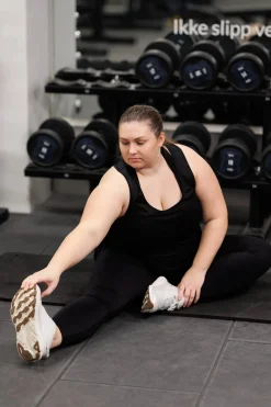 Active top -*Careless Sale