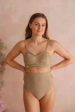 Ada Flower High Waist -*Careless Clearance