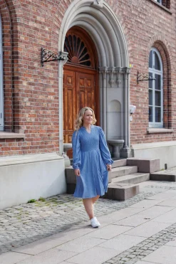 Ada kjole -*Careless Hot