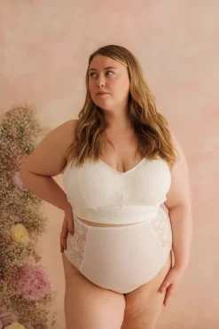 Aline Flower Bra Big Cup -*Careless Fashion