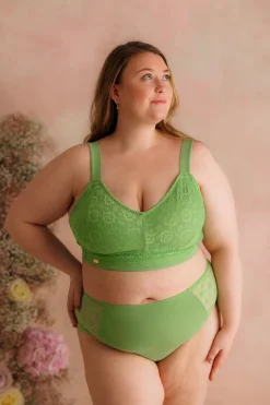 Aline Flower Bra Big Cup -*Careless Sale