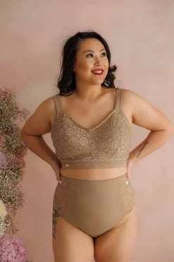 Aline Flower Bra Big Cup -*Careless Fashion