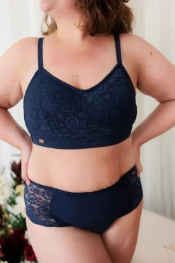 Aline Flower Small Cup BH - Mørk blå*Careless New