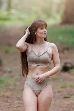 Amalie String -*Careless Discount