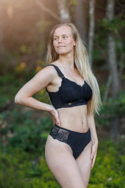 Amalie String*Careless Sale