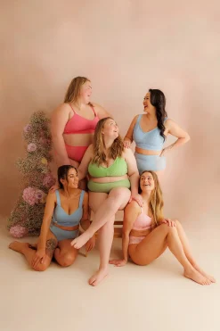 Amanda Basic Bra Small Cup -*Careless Sale