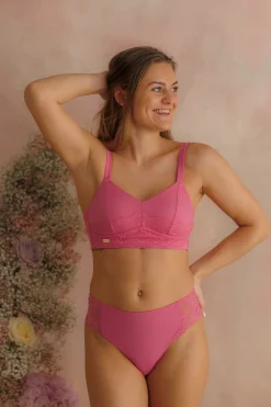 Amanda Basic Bra Small Cup -*Careless Hot