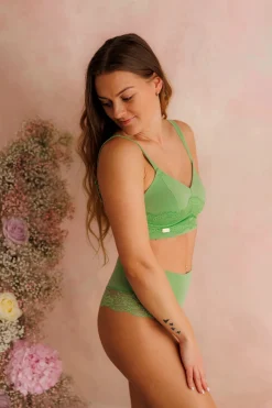 Amanda Basic Bra Small Cup -*Careless Best