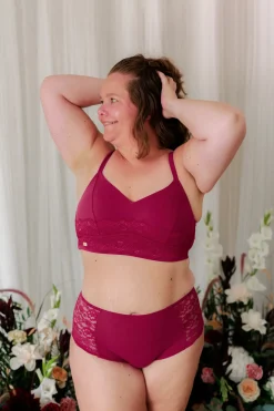 Amanda Small Cup BH -*Careless Best