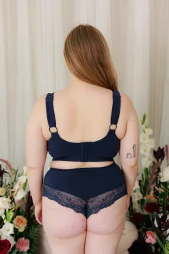 Aria Brazilian -*Careless Hot