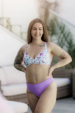 Bali bikinitopp - Lilla - Flowerpower*Careless Outlet