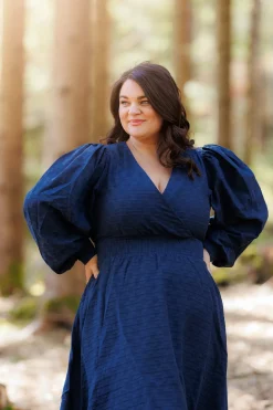 Belle Kjole - Marineblå*Careless Discount