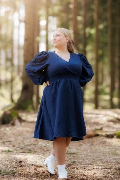 Belle Kjole - Marineblå*Careless Discount