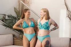 Cuba Ruffles bikinitopp - Turkis - Blossom*Careless Outlet