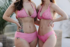 Cuba Ruffles bikinitopp - Lyserosa - Lilly*Careless New