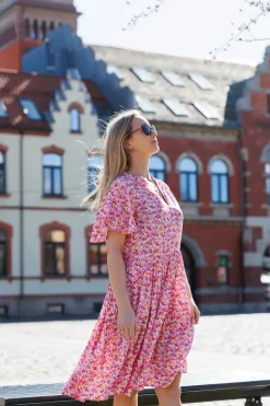 Iselin kjole -*Careless Online