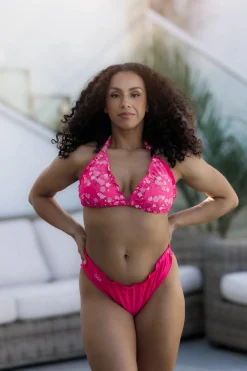 Ruffles Bikinitruse -*Careless Discount