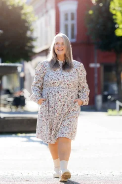 Solveig kjole -*Careless Clearance