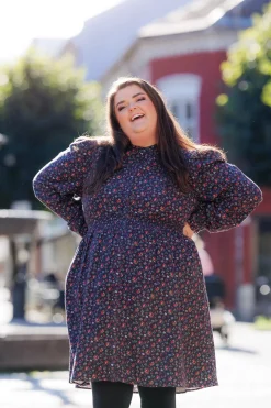 Solveig kjole -*Careless Clearance