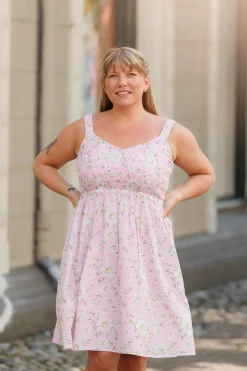 Vera Kjole -*Careless Sale