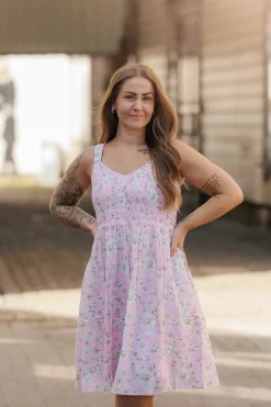 Vera Kjole -*Careless Sale